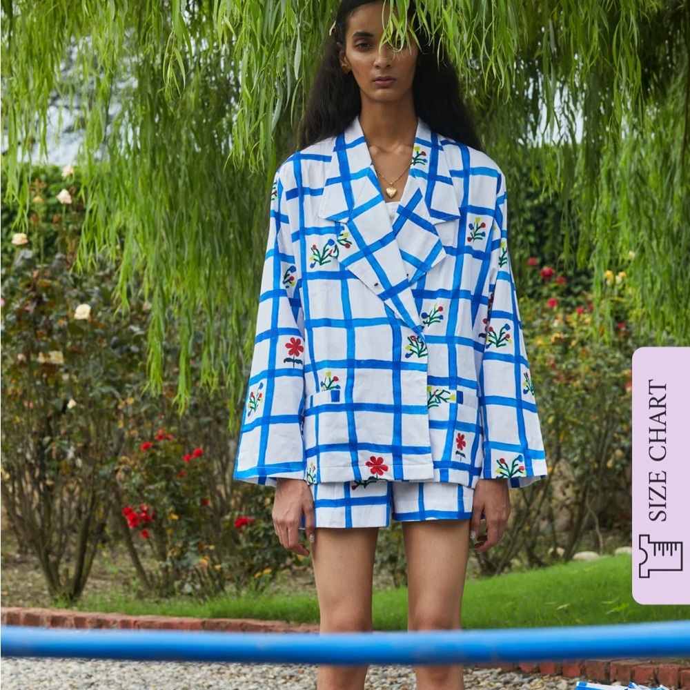 Happi Space top and bottom matching set